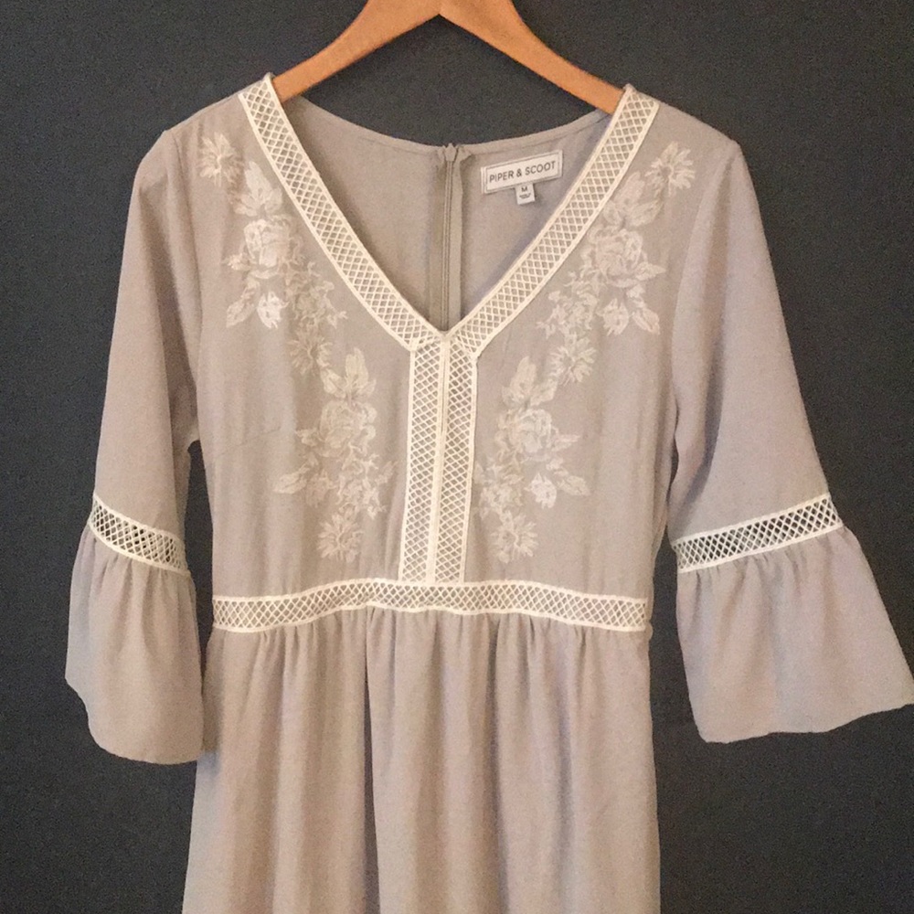 Piper & Scoot M dress - Picture 1 of 4
